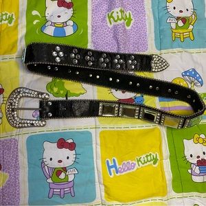 insane bb belt with glass decorations